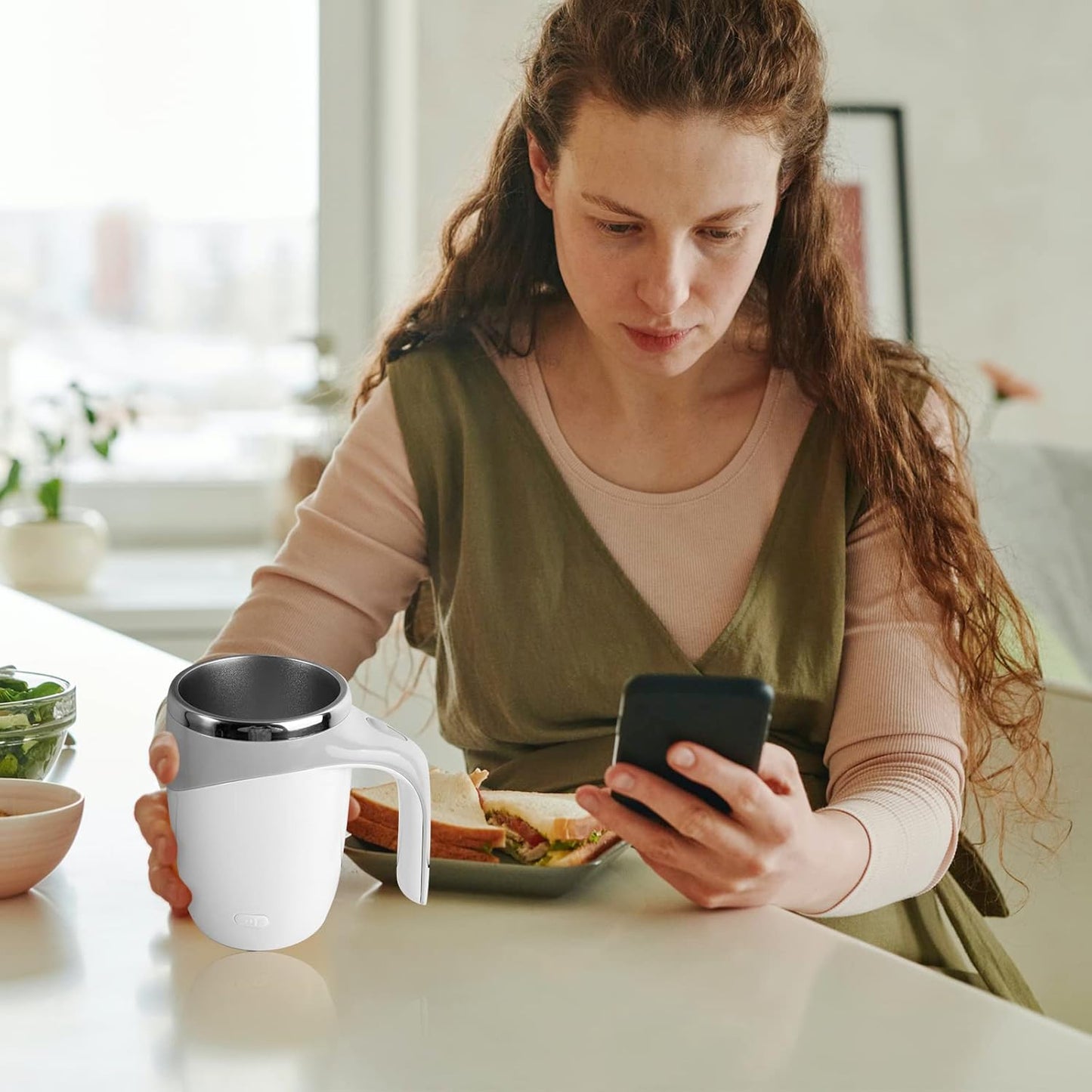 Magnetic Automatic Self-Stirring Coffee Mug